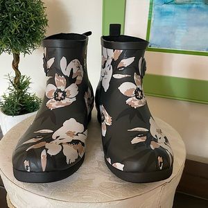 CHOOKA “DOWNTOWN SHORTIE” WATERPROOF RAIN BOOTS, Sz 6